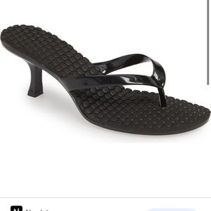Jeffrey Campbell Thong 2 Slide Sandal size 6